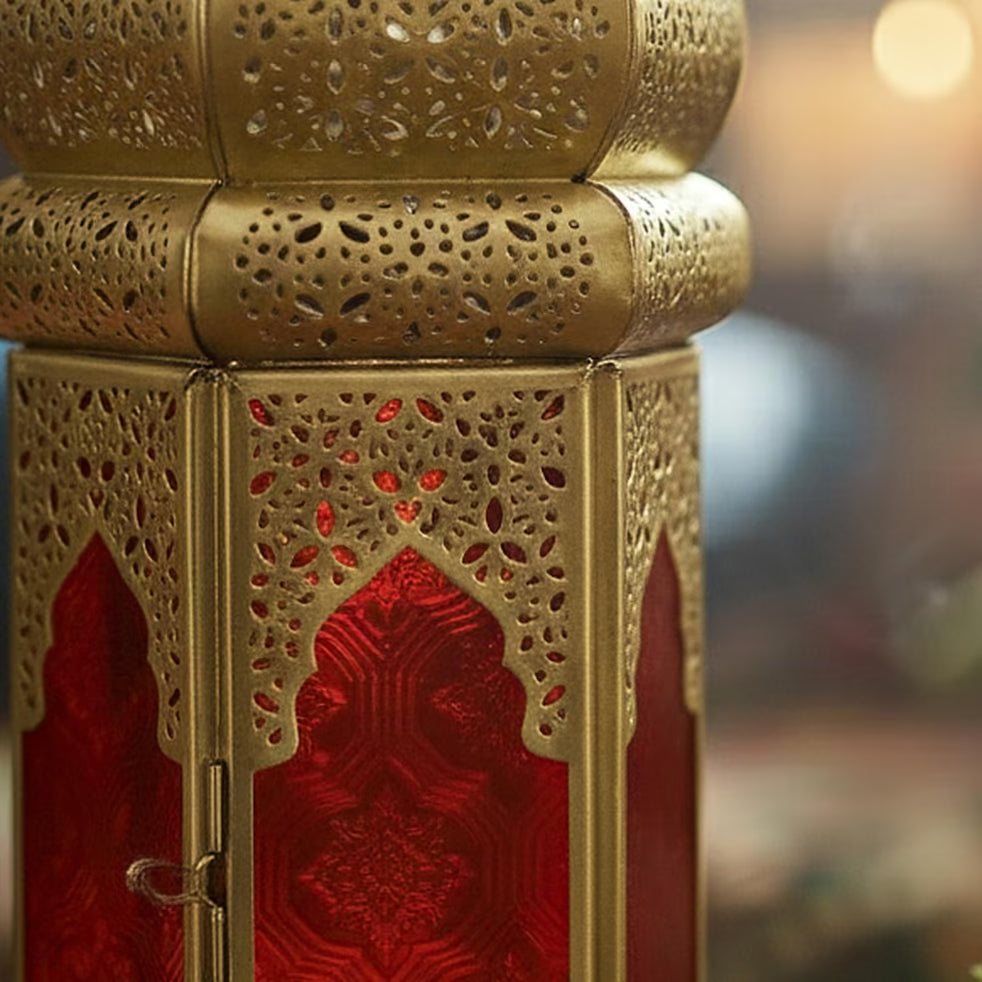 The Ruby 33 cm Lantern
