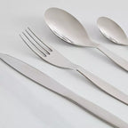 مجموعة أدوات المائدة الفاخرة المكونة من 16 قطعة