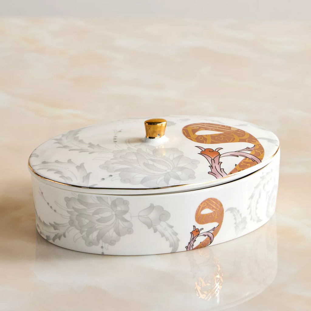 طبق الخط البيضاوي المغطى 21 سم