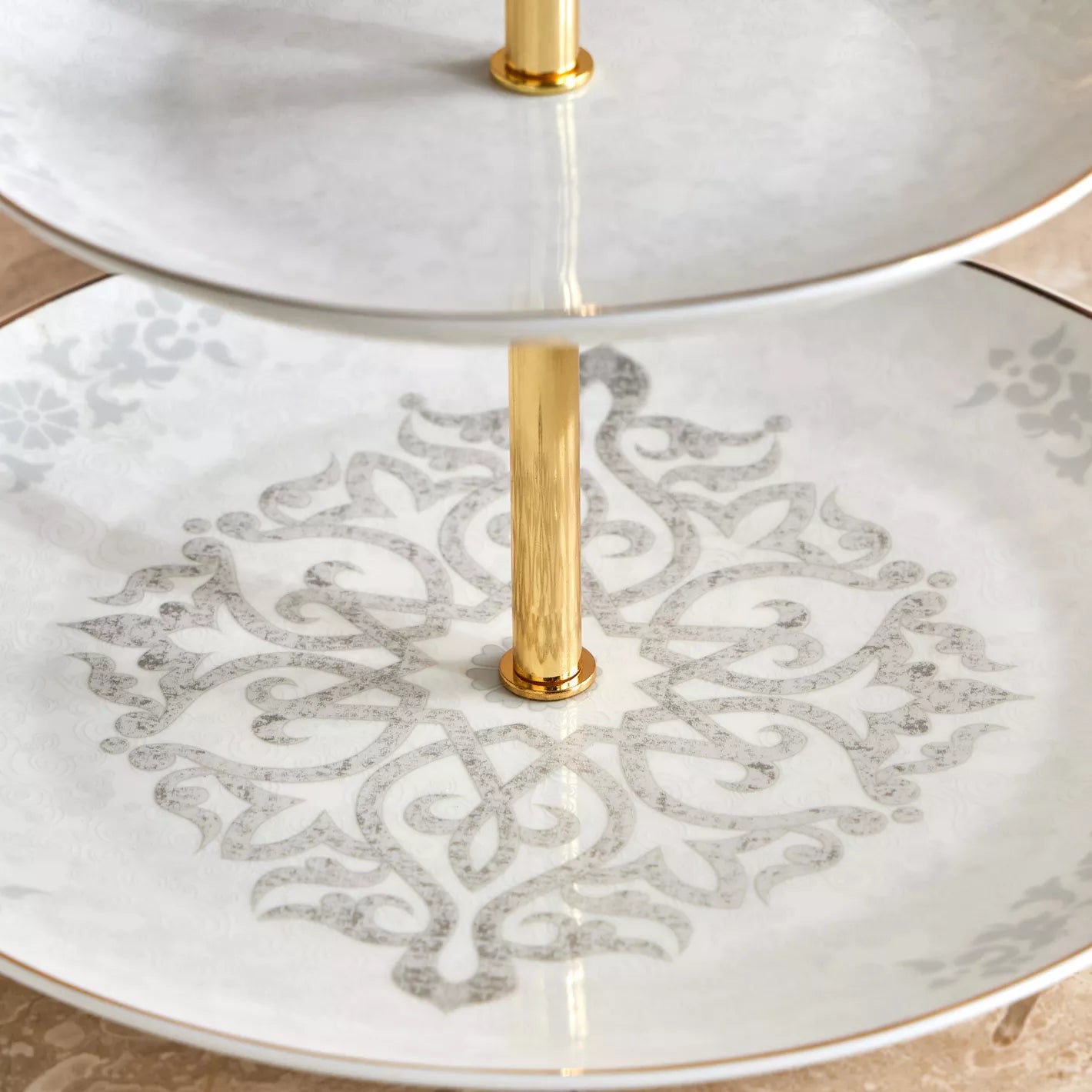 حامل تقديم باروكي مكون من طبقتين 25 سم