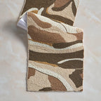 مفرش طاولة من الخرز