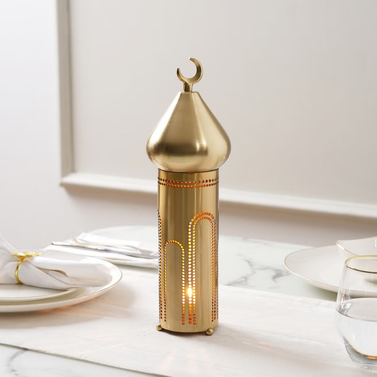 The Minaret Metal Candleholder Set