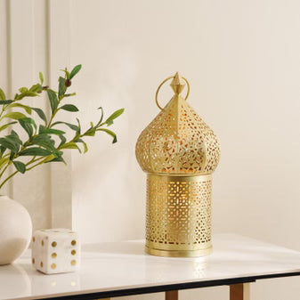 The Manara Metal Candleholder Set