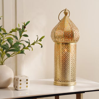 The Manara Metal Candleholder Set