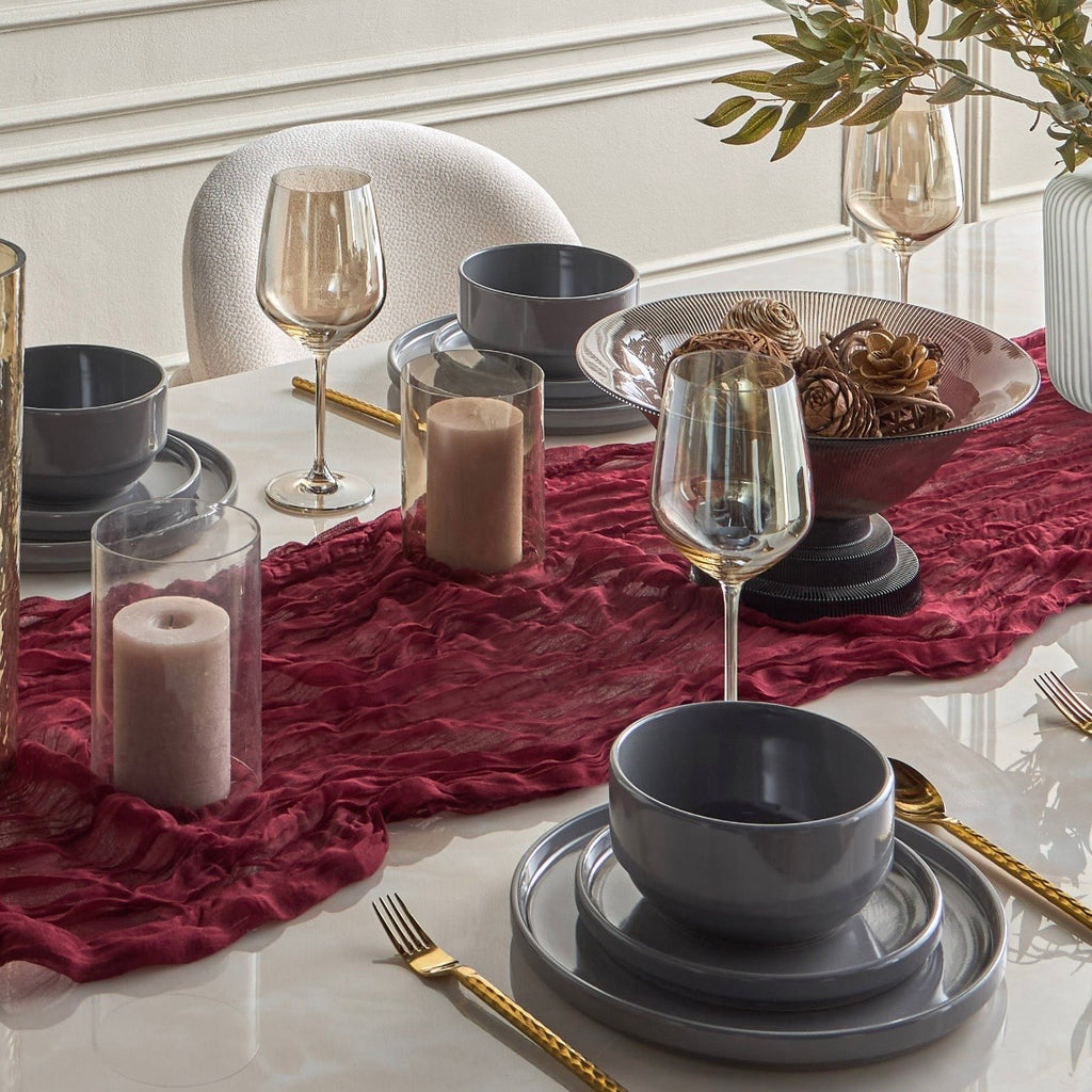 مفرش طاولة بورغندي 90×300 سم