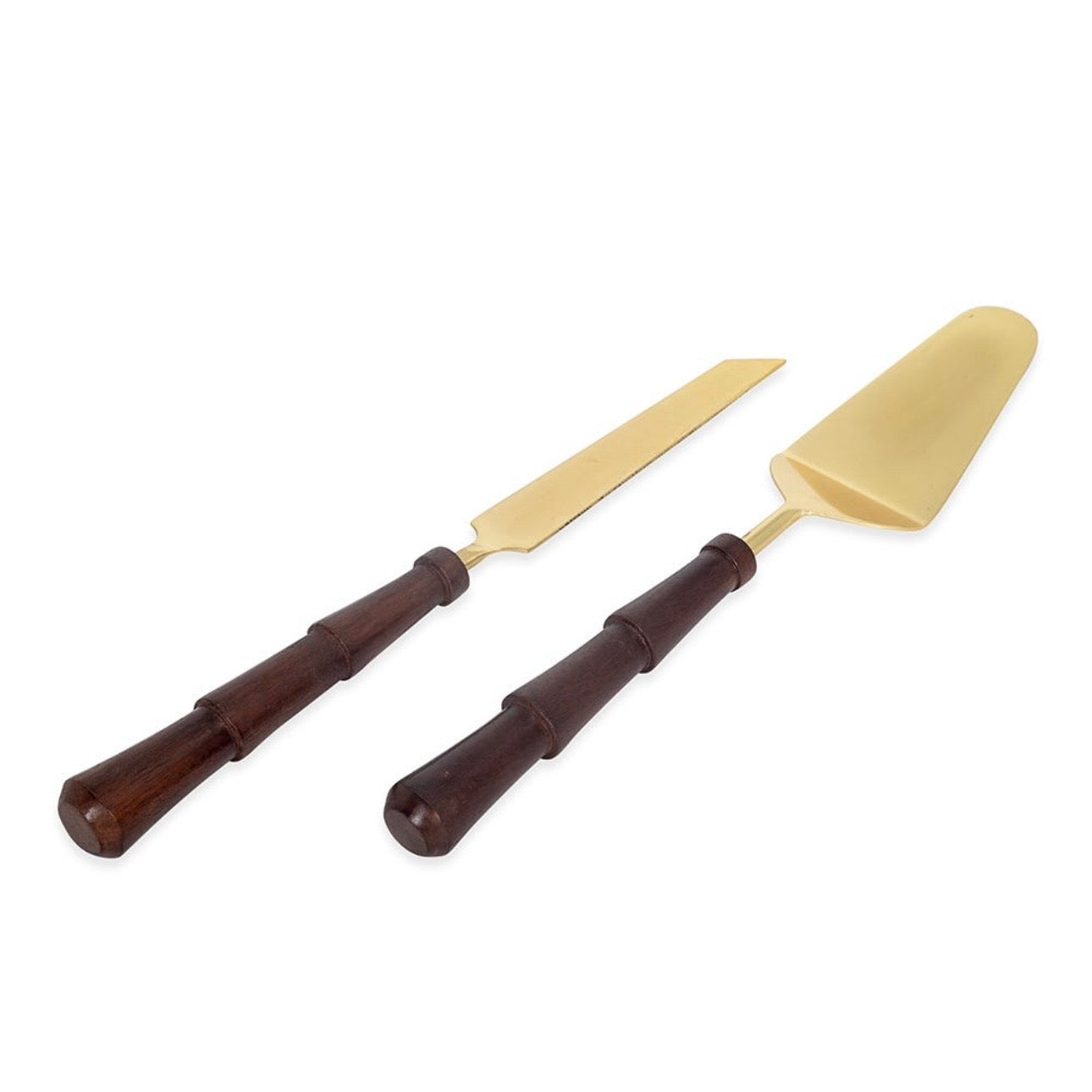 طقم تقديم الكيك الخشبي المزخرف باللون الذهبي