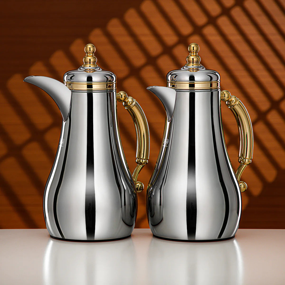 The Baroque Vacuum Arabic Coffee Dallah & Tea Flask Set, 1 L, Stainless and Glass, Silver & Gold