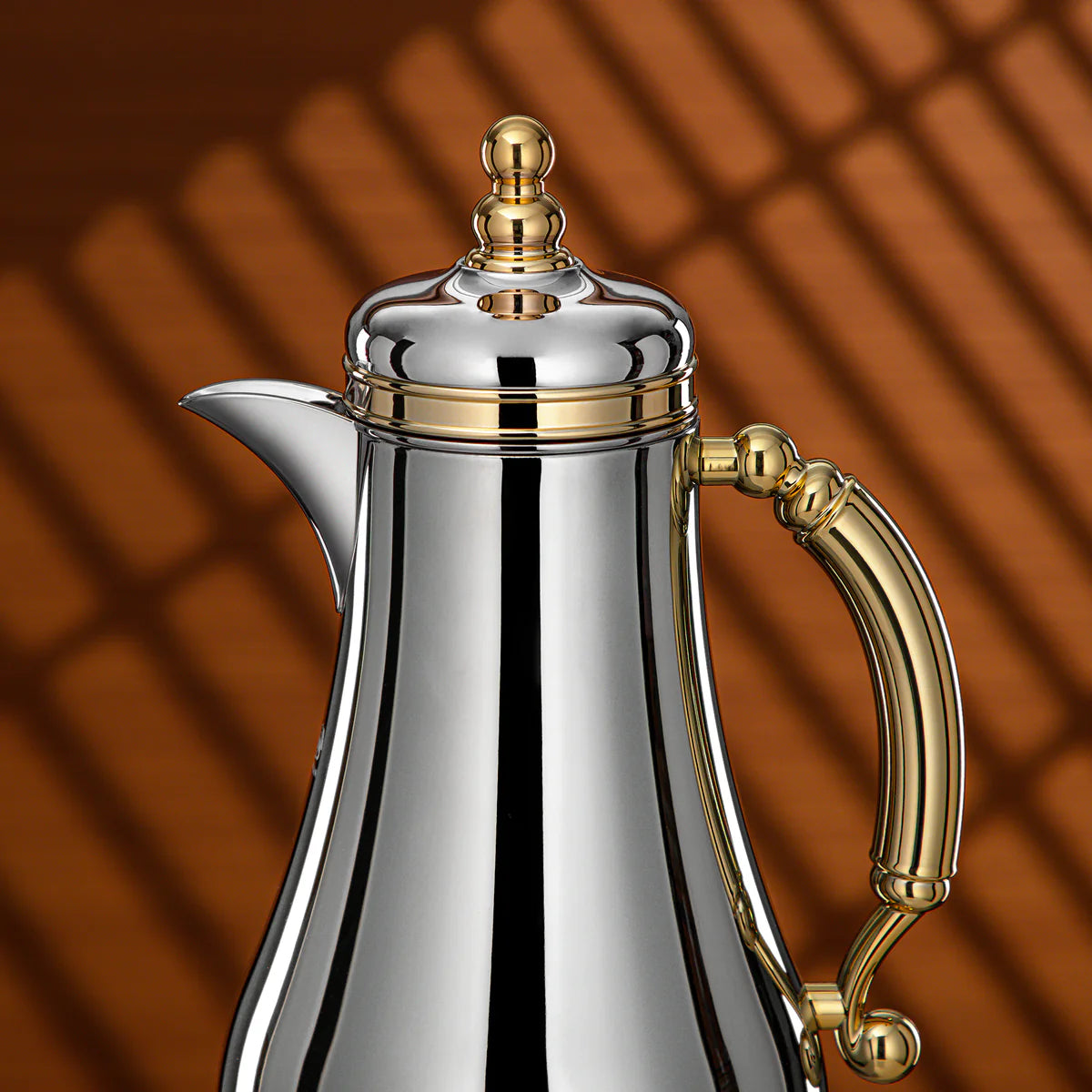 The Baroque Vacuum Arabic Coffee Dallah & Tea Flask Set, 1 L, Stainless and Glass, Silver & Gold