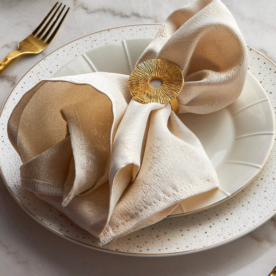 The Sparkle Cloth Napkins Set of 4 in Beige & Gold