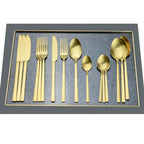 The Elegant Cutlery Set of 16 Pieces