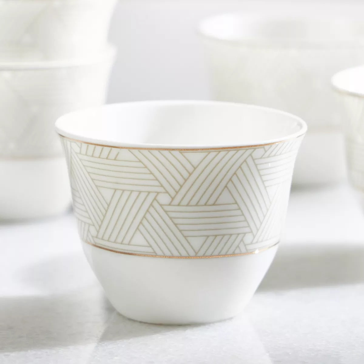 طقم فناجين قهوة عربية من البورسلين من أرابيسك، 6 قطع