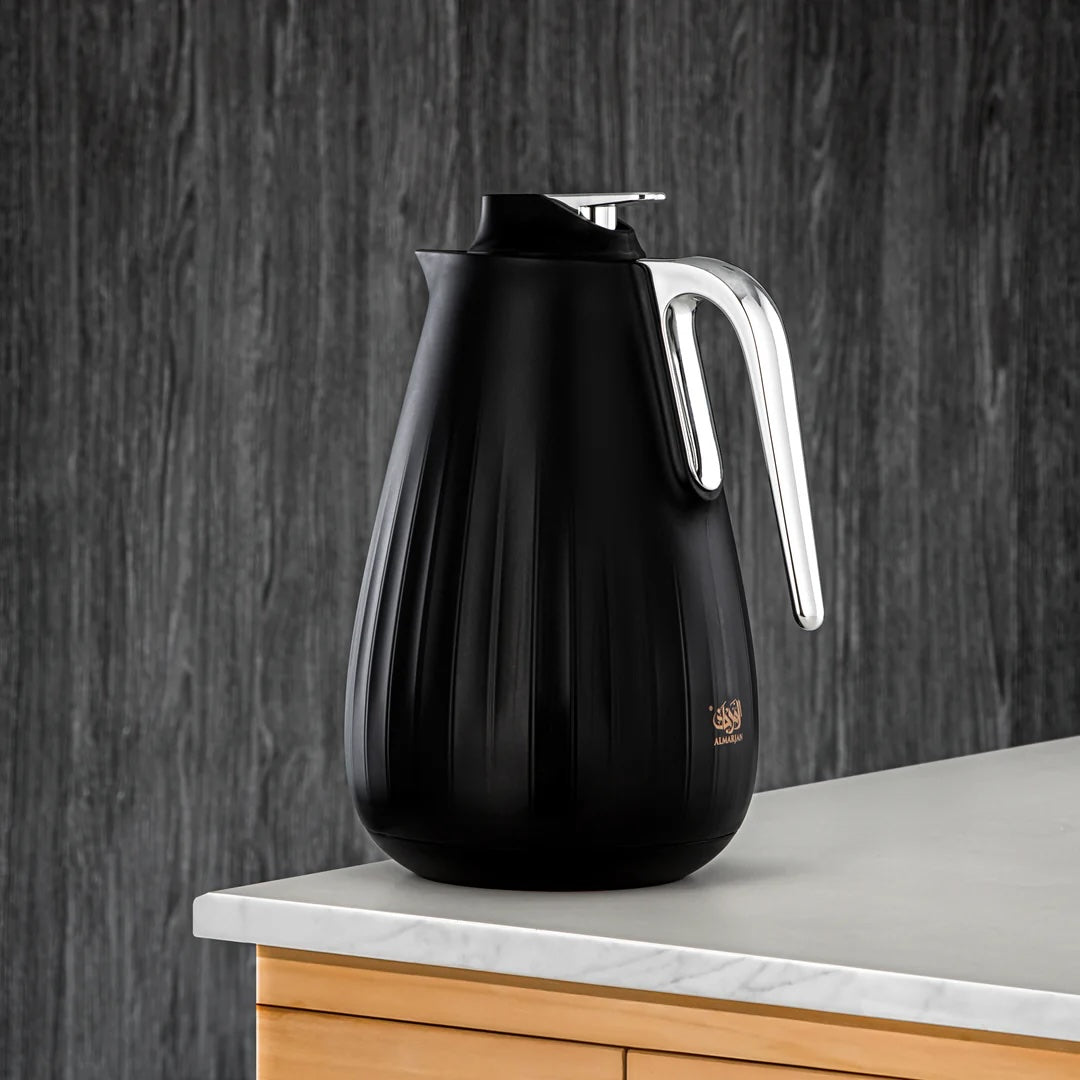 The Grace Vacuum Flask, 1L, Black & Silver