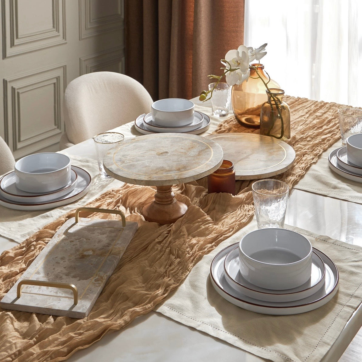 The Beige Table Runner 90x300 cm