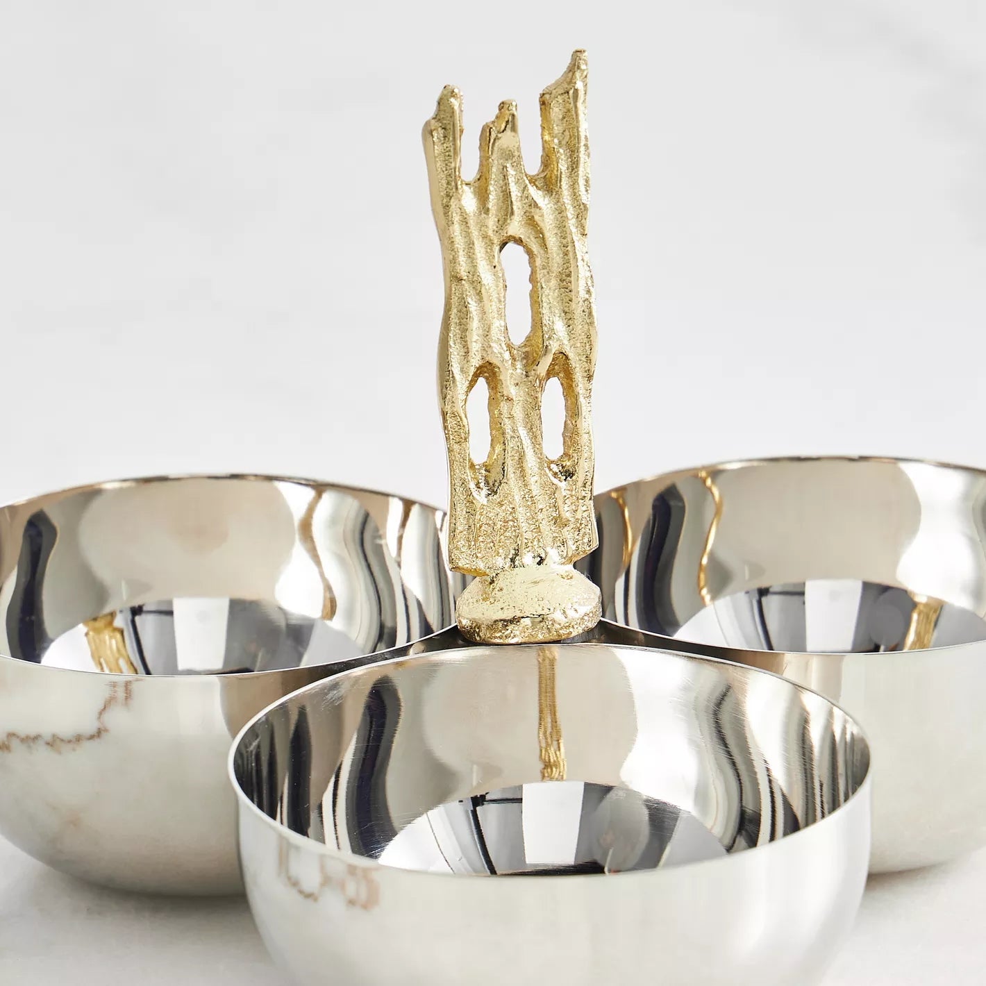 The Filigree Trio Serving bowls 23x23x15 cm